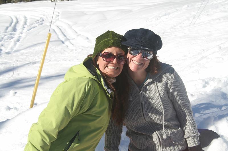 IMG_4856.JPG - Buddies!