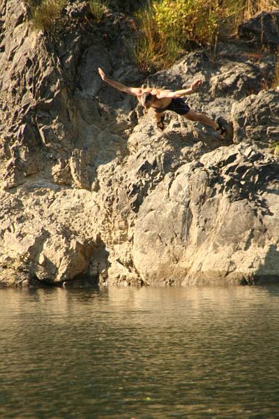 IMG_5891.JPG - Belly Flop!